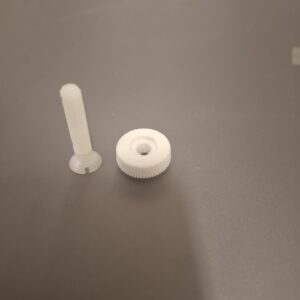 Sormi mutteri sekä muovi ruuvi M5 saku vapoihin ja vavan rakentajille